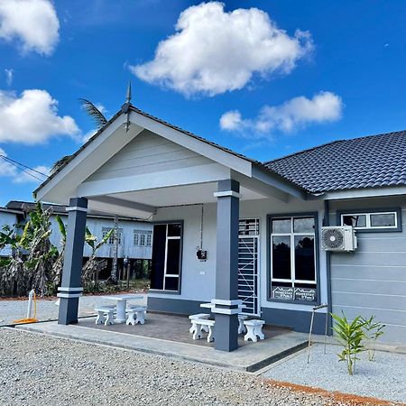 Homestay D'Pusu Tiga Kuala Terengganu Extérieur photo