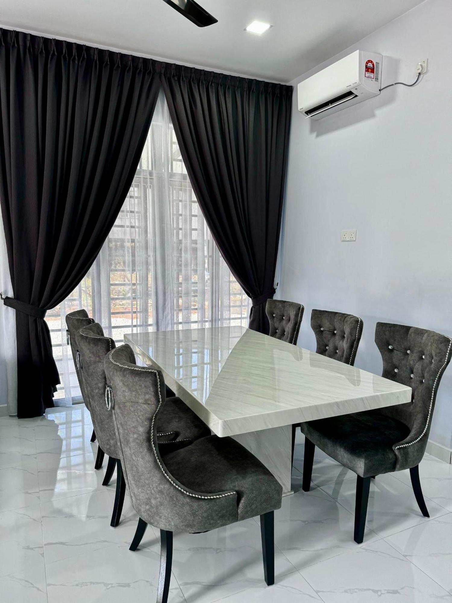 Homestay D'Pusu Tiga Kuala Terengganu Extérieur photo